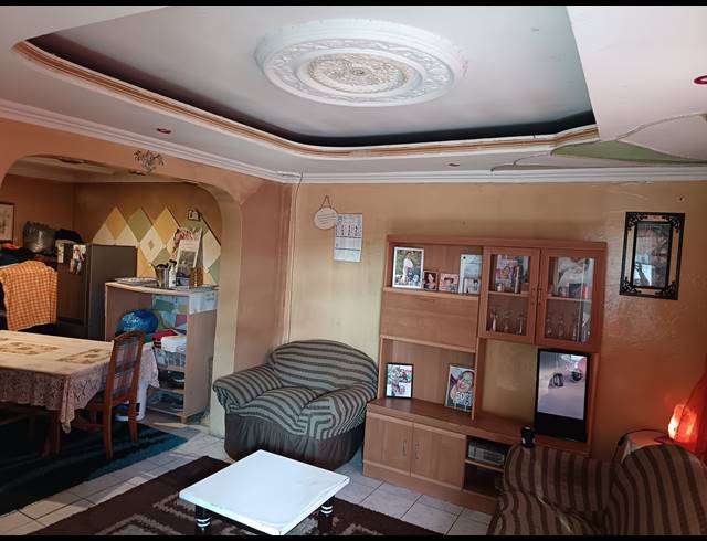 2 BEDROOM DETACHED FOR SALE IN BETHELSDORP
